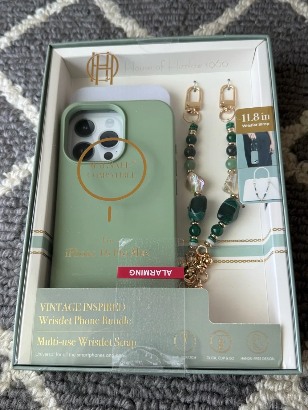 New House of Harlow 1960 Green Wristlet Phone Case Bundle for iPhone 16 Pro Max
